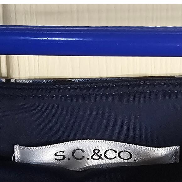 S.C. & Co Navy Floral Tummy Control Skort – Mini Skirt Shorts, Ladies Size M - Picture 8 of 8